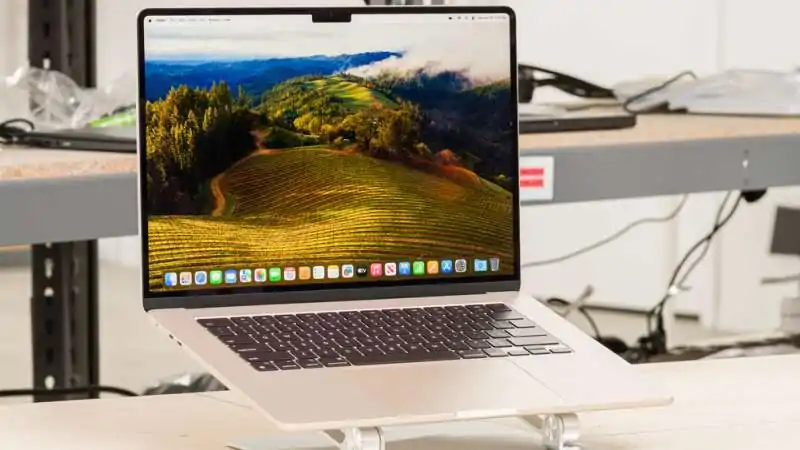Apple MacBook Air M3 (15-inch) Review: The Ultimate Everyday Laptop?
